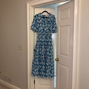 Beautiful floral Borgo de nor size UK8, US size 4